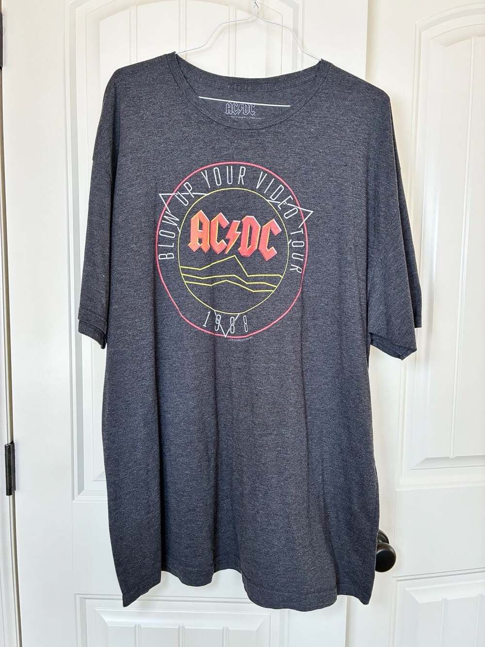 AC/DC Blow Up Your Video Tour 1988 Graphic Band T-Shirt Charcoal Gray 3XLT